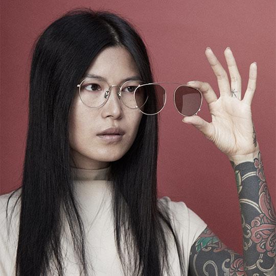 Guide d’achat : Choisir le bon clip solaire pour vos lunettes de vue.
